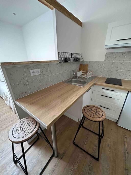 Petite Maison Avec Clim ブロワ エクステリア 写真